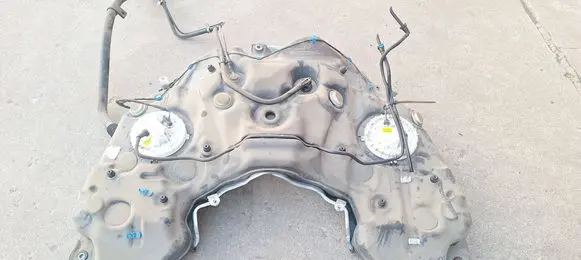 Mercedes-Benz GLE (W166 - C292) Fuel tank A1664706201