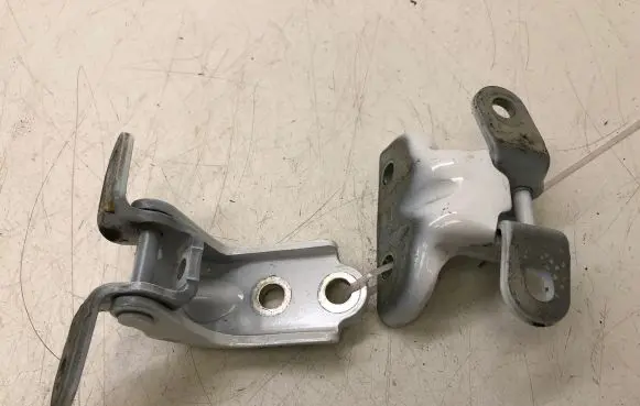 Hyundai i30 Rear door hinge set 