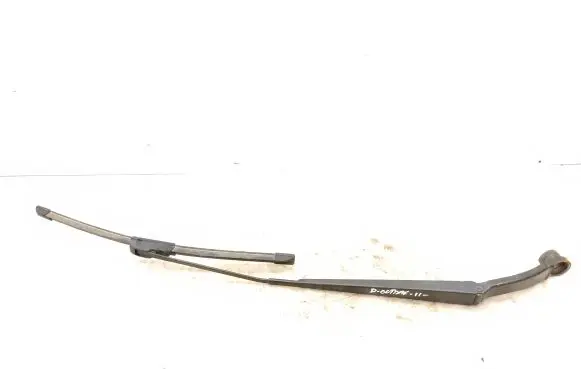 Subaru Outback Windshield/front glass wiper blade 