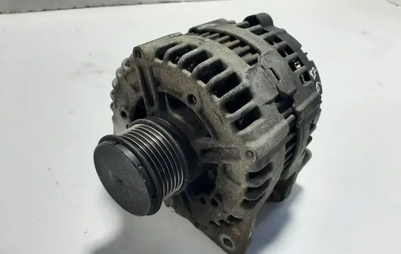 Volkswagen PASSAT B6 Generator/alternator 03G903023