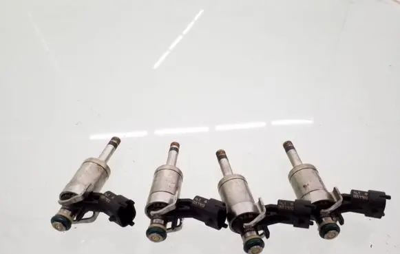 Ford Mustang VI Fuel injectors set EJ7E9F593DA 0261500194