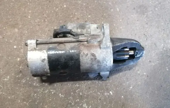 Subaru Outback Starter motor 23300AA620 M002T89071