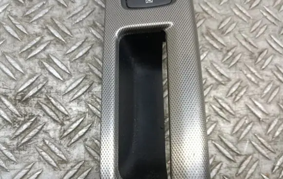 Volvo V50 Electric window control switch