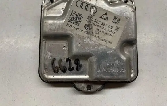 Headlight ballast module Xenon