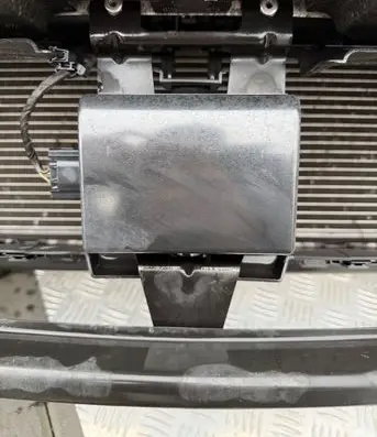 BMW 5 F10 F11 Distronic sensor radar 6876327