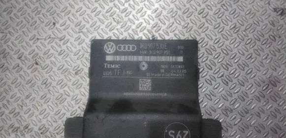 Volkswagen Touran I Gateway control module 1K0907530E