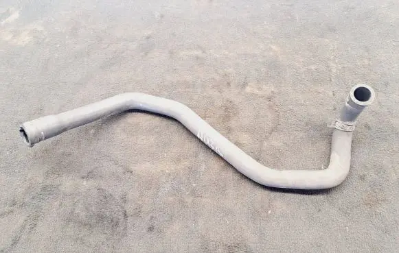 Volvo V50 Engine coolant pipe/hose