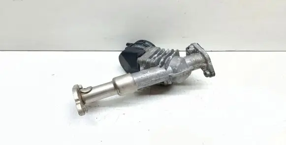 BMW 3 E92 E93 EGR valve 7563241