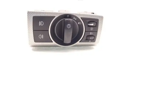 Opel Antara Light switch
