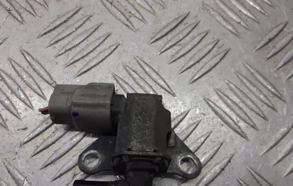 Nissan Tiida C11 Turbo solenoid valve 5T46695