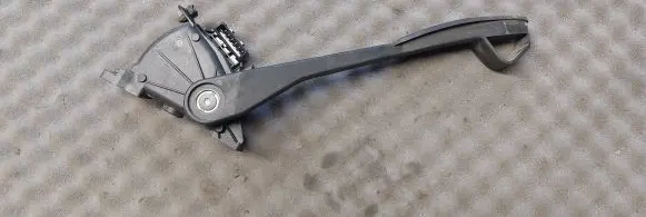 Volvo S60 Accelerator throttle pedal 30666659 6PV00853701