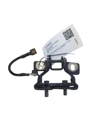 Tailgate/trunk/boot hinge