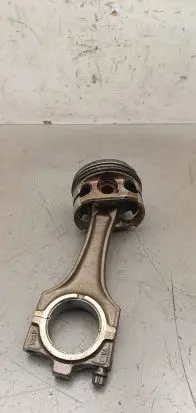 BMW 3 E36 Piston with connecting rod 522P