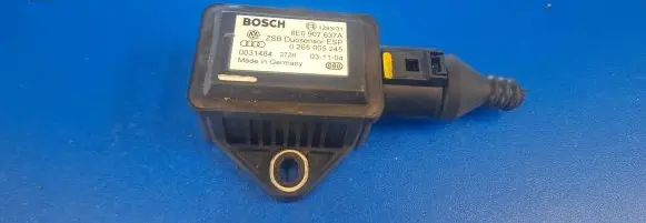 Volkswagen PASSAT B5.5 ESP acceleration yaw rate sensor 8E0907637A 0265005245 8604424