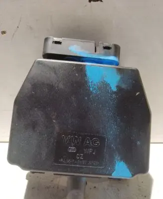 Volkswagen Touran I Vacuum valve 6Q0906625