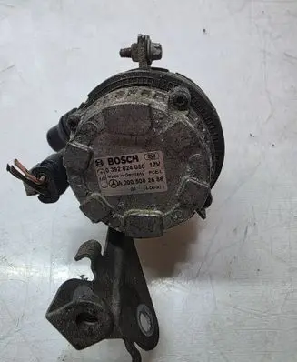 Mercedes-Benz Sprinter W901 W902 W903 W904 Water pump 