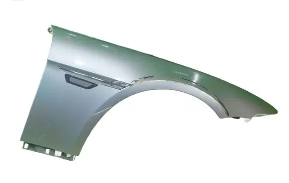 BMW 6 E63 E64 Fender PRZOD PRAWY
