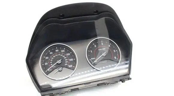 BMW 1 F20 F21 Speedometer (instrument cluster) 9379960 9232892