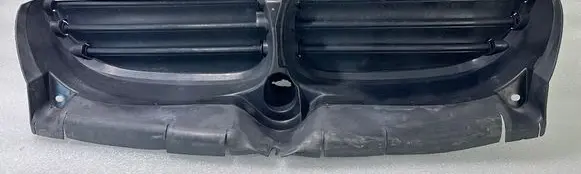 BMW 5 E60 E61 Intercooler air guide/duct channel 7050537 74850610