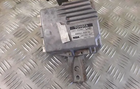 Toyota Corolla E120 E130 Power steering control unit/module 8965002010 EATCEC007