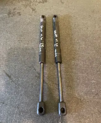 Volvo XC60 Front bonnet/hood damper/strut 30784935