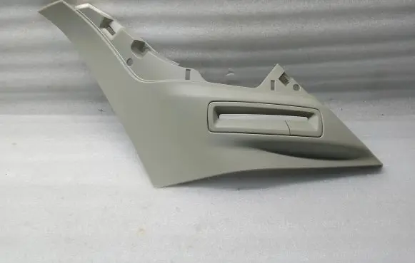 Volvo XC90 (D)pillar trim (top) 31389177