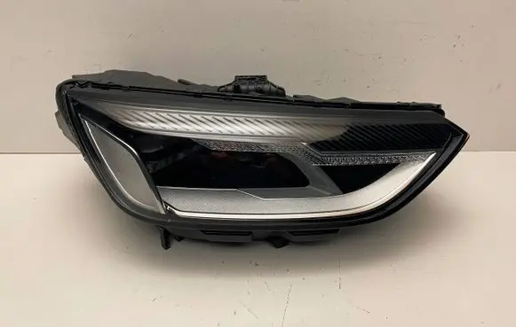 Audi A4 S4 B9 8W Headlight/headlamp 8W0941012 LE18A6423 030111723200
