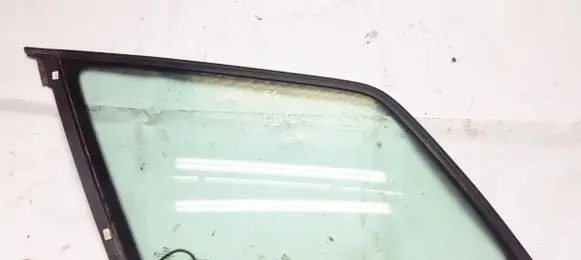 Rear side window