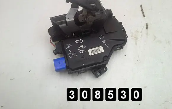 Audi A8 S8 D3 4E Front door lock 4E0839016