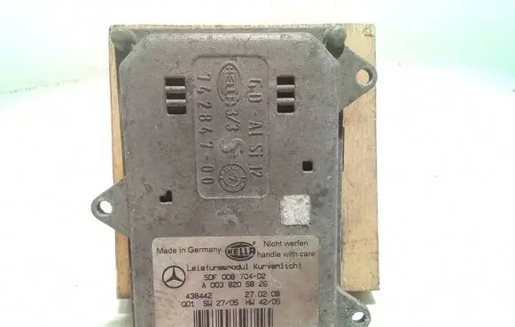 Mercedes-Benz E W211 Headlight ballast module Xenon A0038205826 5df00870402