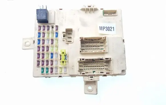 Hyundai Sonata Fuse module 919503S061
