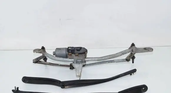 BMW 6 F06 Gran coupe Front wiper linkage and motor 7306272 61617306272 7254925