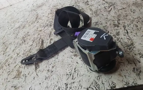 Audi A4 S4 B7 8E 8H Front seatbelt 560788401