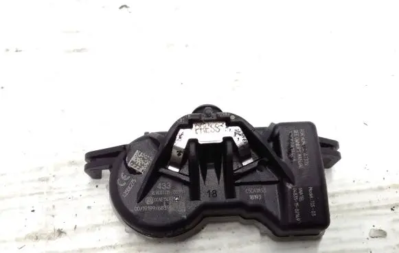 Mitsubishi Outlander Tire pressure sensor 4250C275