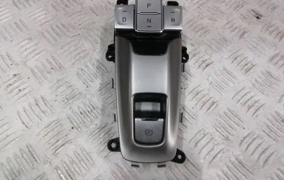 Hyundai Kona I Other center console (tunnel) element 22597008NV 10524949 S915179A90004U
