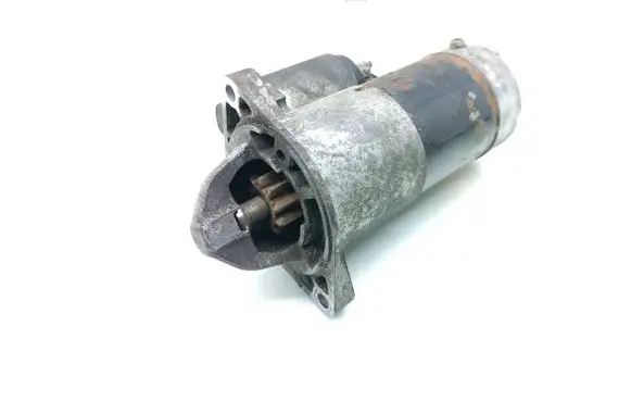 Opel Astra H Starter motor 55353857