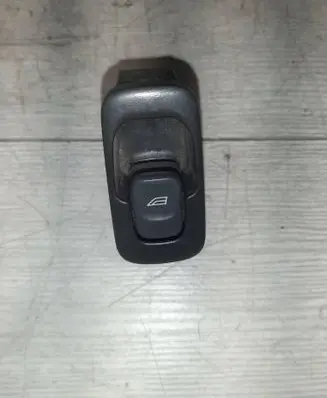 Volvo S40, V40 Electric window control switch 9476695 98W525