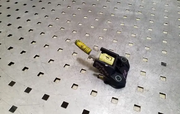 Subaru Outback Airbag deployment crash/impact sensor 98231AG000