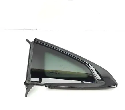 BMW 2 F44 Rear side window 7483119 7483159