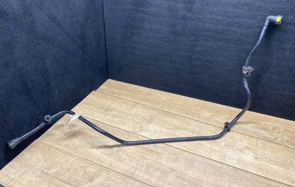 Jaguar F-Pace Fuel line pipe HK839K334AC
