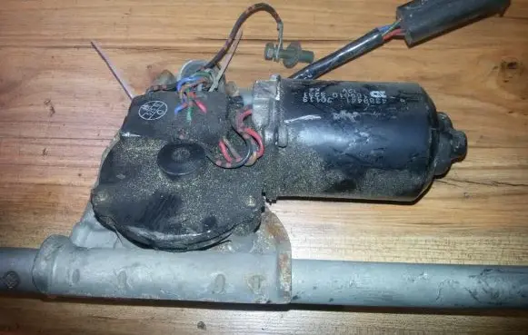 Chrysler Neon I Wiper motor 438944170113