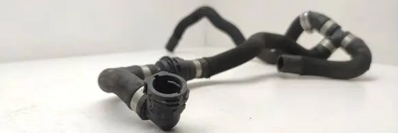 BMW 5 F10 F11 Engine coolant pipe/hose 8374975