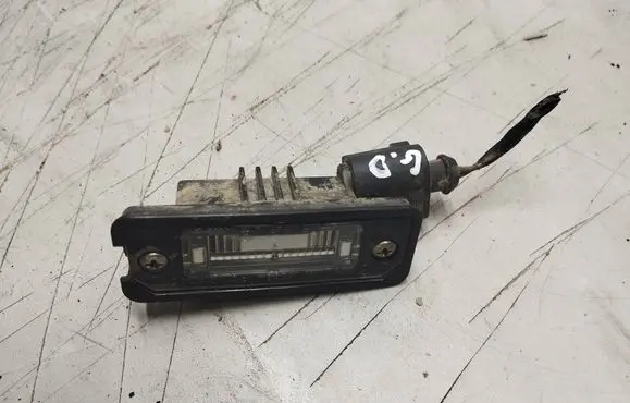 Volkswagen Golf V Number plate light 1J6943021B