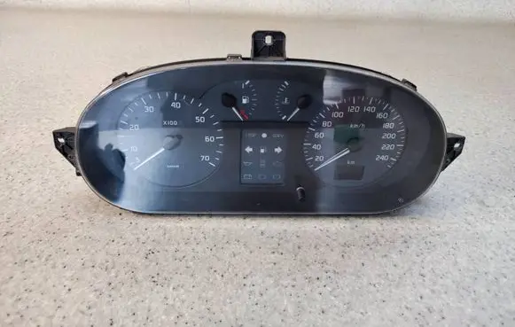 Renault Megane I Speedometer (instrument cluster) P7700427896A