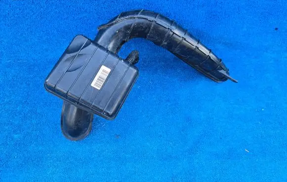BMW X3 F25 Air intake hose/pipe 7812946 8512249