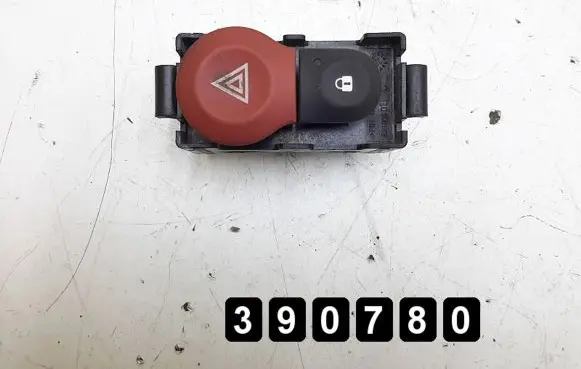 Renault Kangoo II Hazard light switch