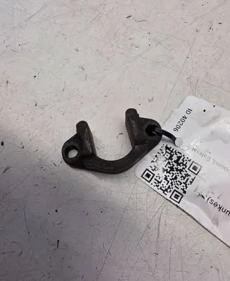 BMW 7 E65 E66 Fuel Injector clamp holder 13537787215