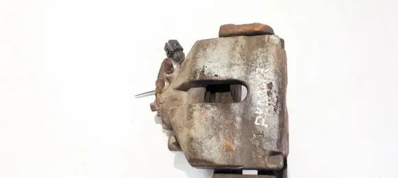 Volkswagen PASSAT B6 Front brake caliper