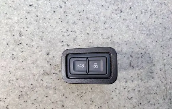 Audi A6 S6 C8 4K Tailgate/trunk/boot open switch 4G0959831D19 4G0959831D