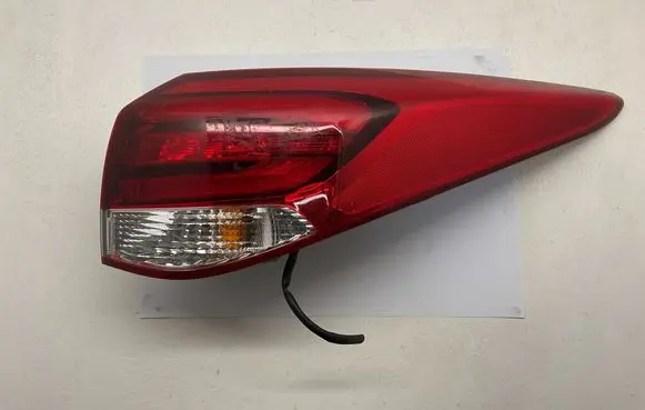 Hyundai i40 Rear/tail lights 924023Z5 11685